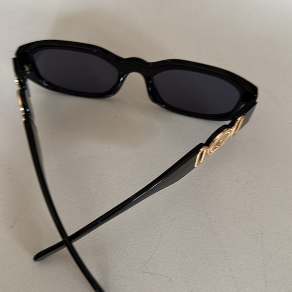 Designer inspired Classy 90’s Vintage Fashion Frame UV400 Protection - Picture 4 of 7